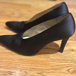 Yves Saint Laurent Paris Black Satin Pumps Heels  Size 7